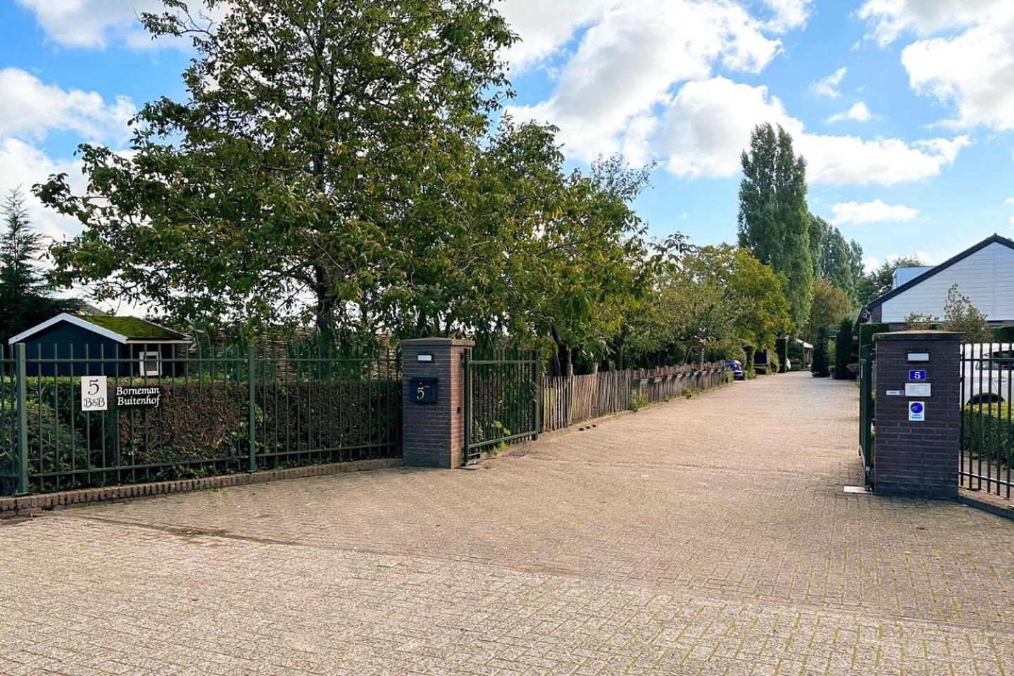 Borneman Buitenhof Houten Exterior foto